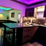 Luxus Loft Whirlpool Designer Kueche Bad * هيردكه