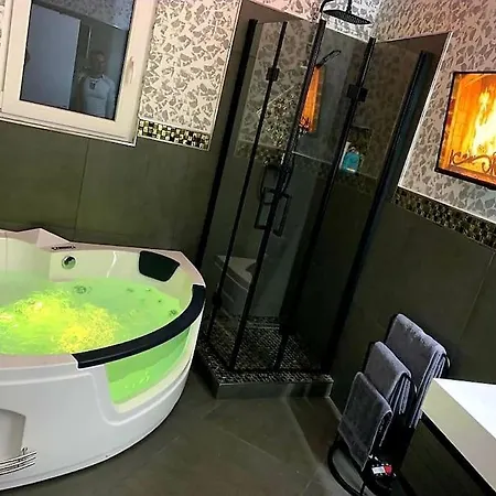 Luxus Loft Whirlpool Designer Kueche Bad * Herdecke