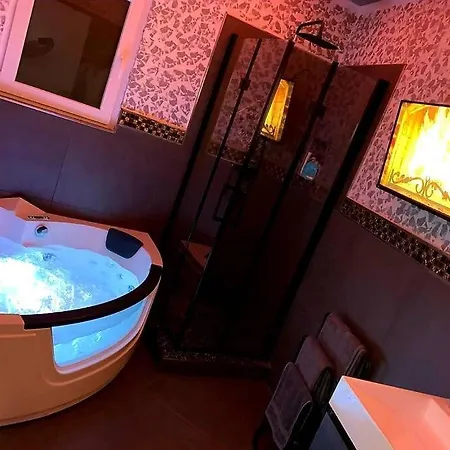 Апартаменты Luxus Loft Whirlpool Designer Kueche Bad