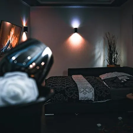 Апартаменты Luxus Loft Whirlpool Designer Kueche Bad Хердеке