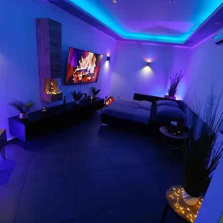 Luxus Loft Whirlpool Designer Kueche Bad Apartment