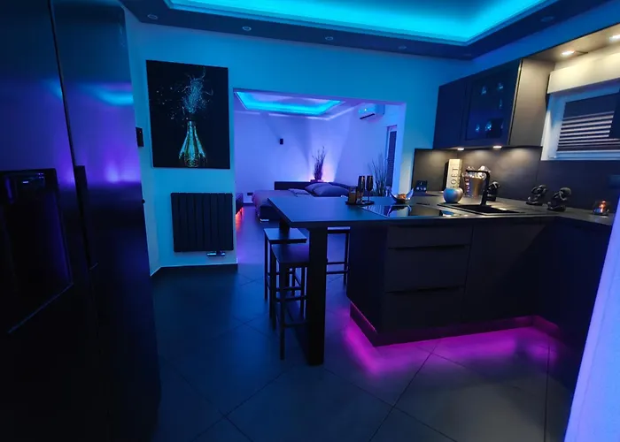 Luxus Loft Whirlpool Designer Küche Bad *