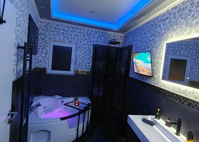 Luxus Loft Whirlpool Designer Küche Bad Apartment Herdecke